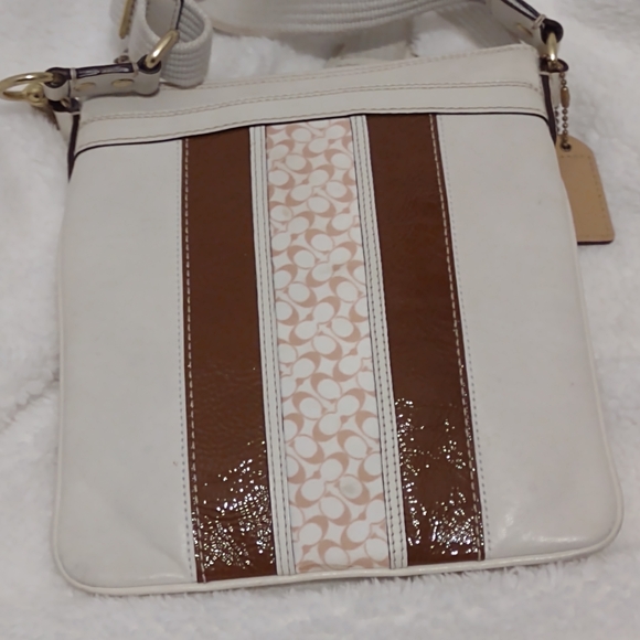 Coach Classic Crossbody bag Cream Brown OS - Picture 3 of 11